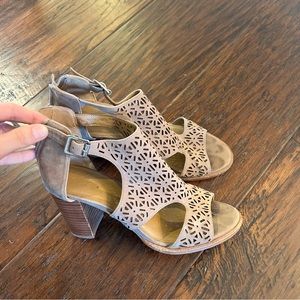 Arturo Chiang Shoes size 37 (US7)